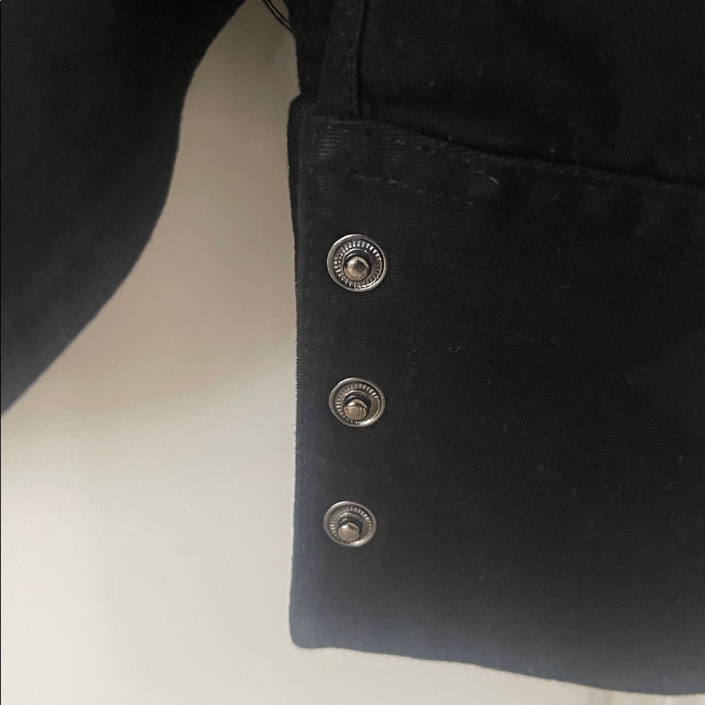 Bar III long sleeve button-down collared ruffle shoulder jacket shirt sz L - Picture 14 of 16